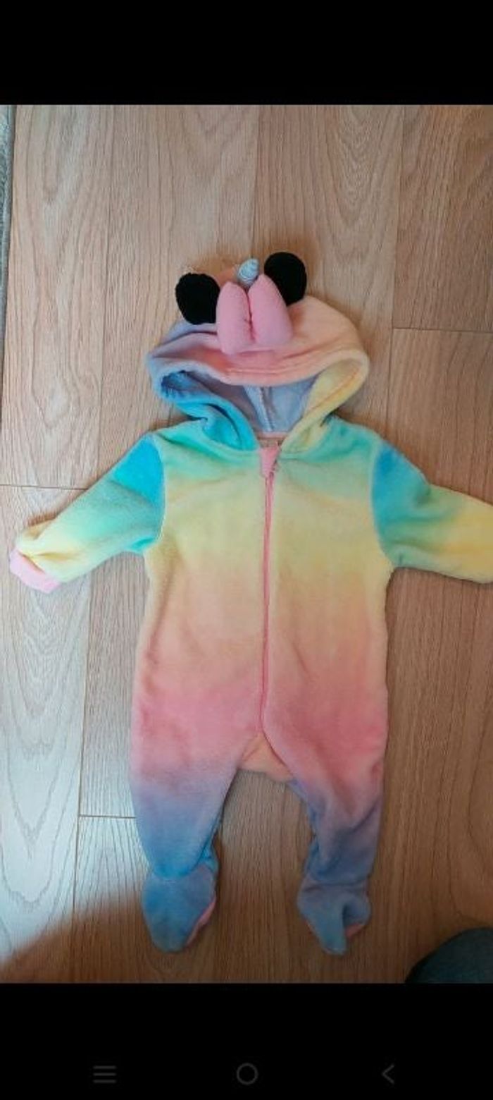 Combi ou surpyjama minnie 6 mois