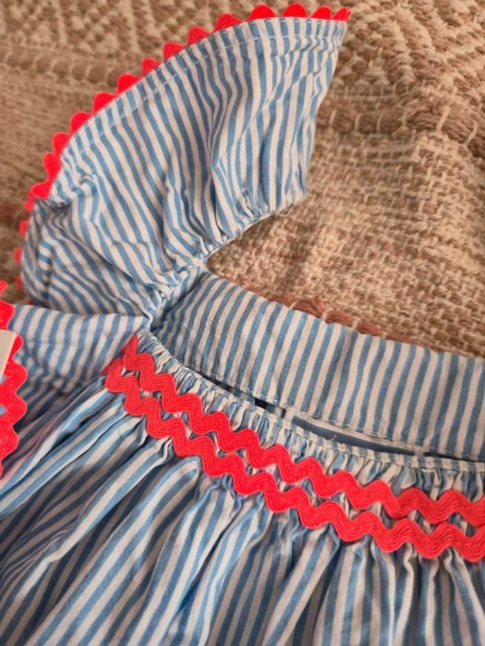 Ensemble jacadi haut et short bleu rayé blanc détail corail 2 ans - photo numéro 3