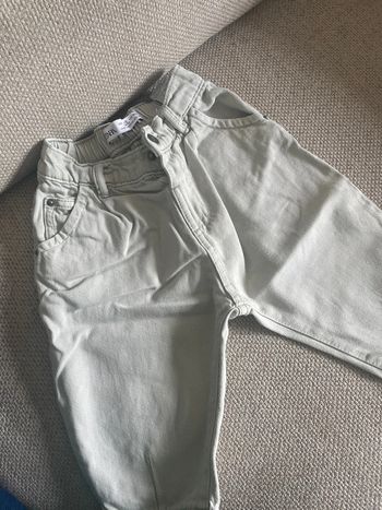 Jean oversize Zara 12 mois