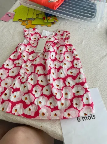 Robe catimini 6 mois neuve
