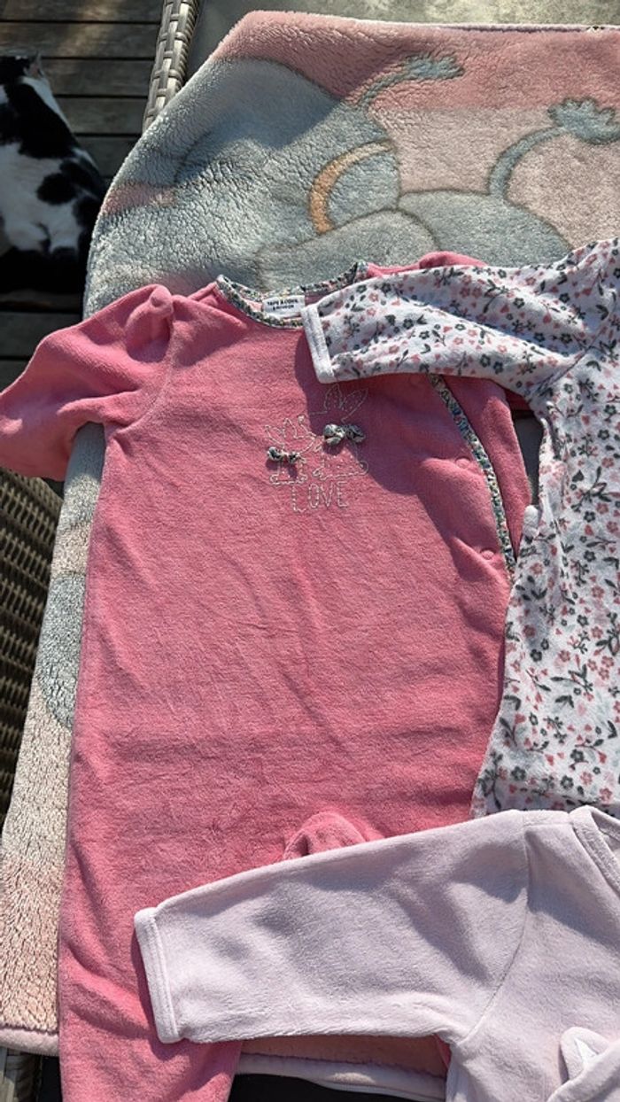 Lot de 4 pyjamas - photo numéro 2