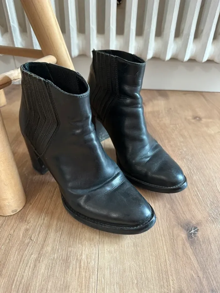 Bottines Minelli noires taille 38 - photo numéro 2