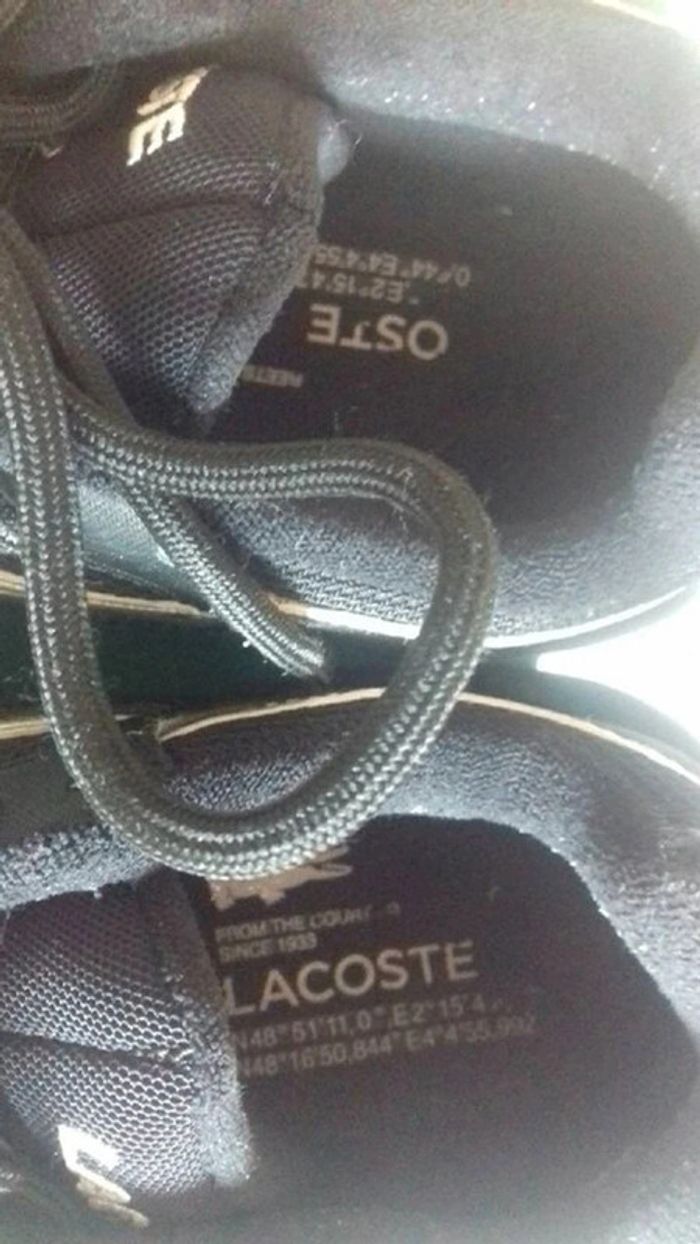 Basket Lacoste textile noir et blanche taille 42 - photo numéro 3