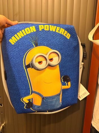 Devant du cartable carrefour neuf