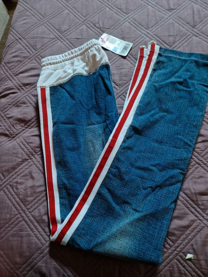 Pantalon jean neuf taille 40