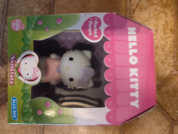 Figurine collection hello Kitty neuve