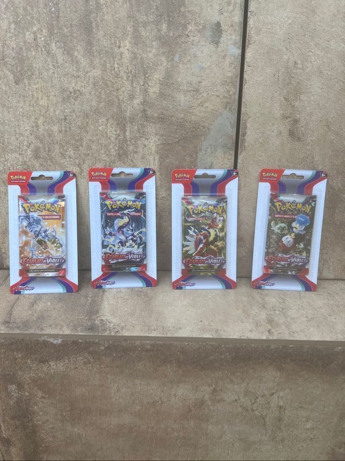Art set blister booster EV1 écarlate et violet