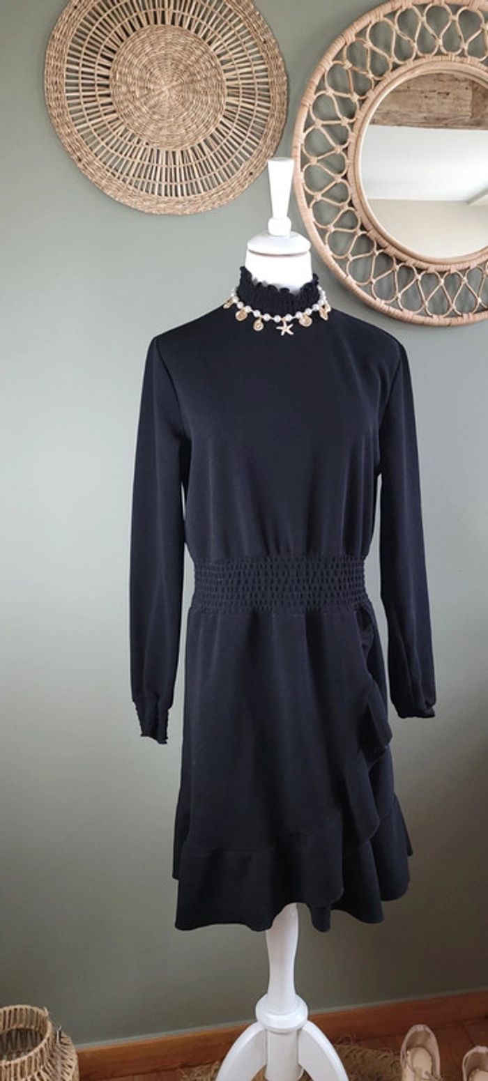 Jolie robe noir Supertrash Taille M Parfait état - photo numéro 3