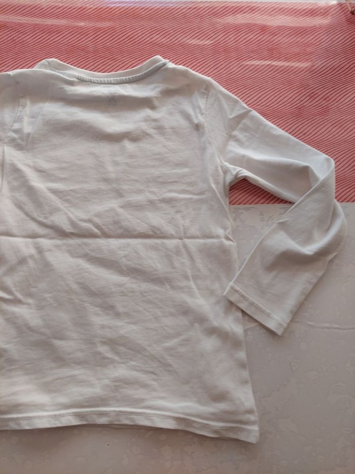Tee shirt okaidi 6ans - photo numéro 2