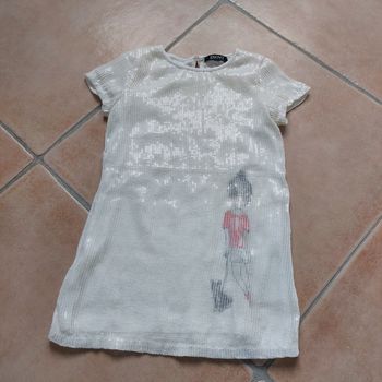 Robe DKNY en sequin blanc pailletée 4 ans