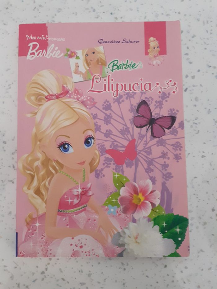 Livre de poche Barbie Lilipucia