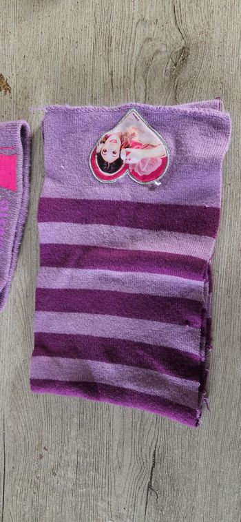 Ensemble bonnet et écharpe mauve clair/foncé, Disney,  Violetta