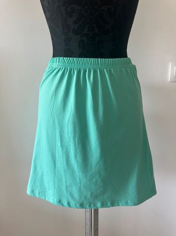 Haut et jupe verte