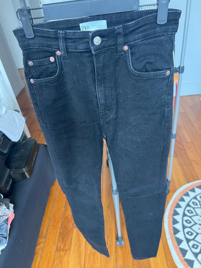 Jean noir Zara taille 36 - photo numéro 6