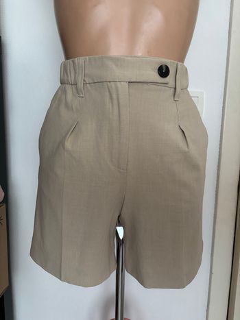 Short habillé beige neuf