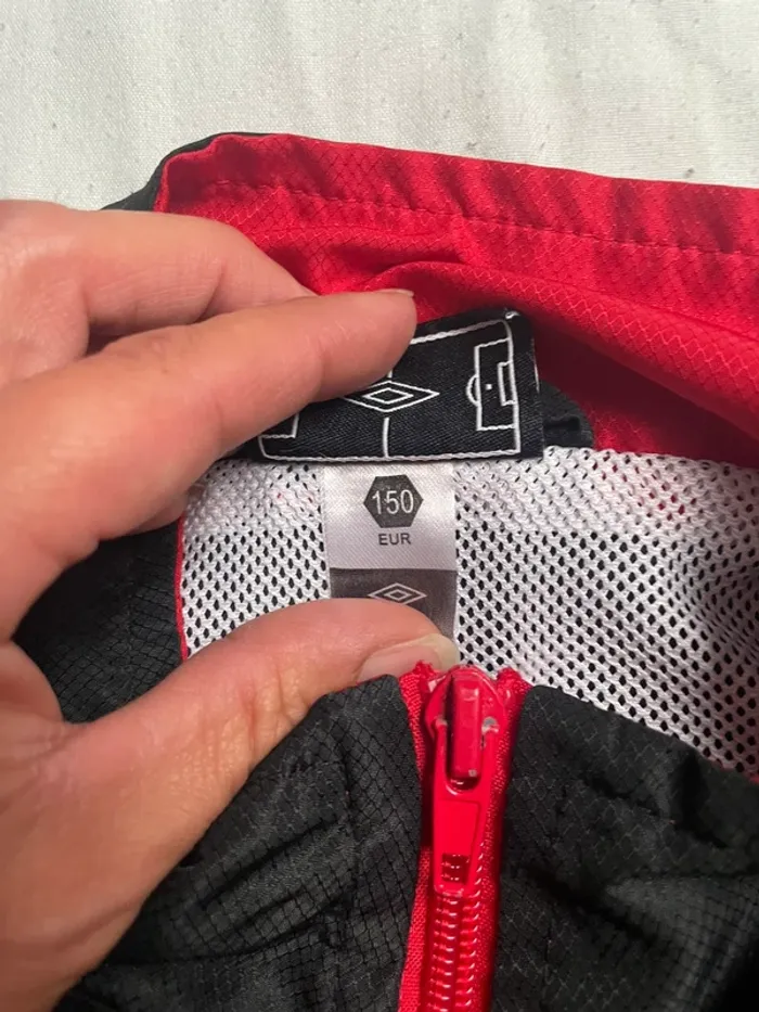 Veste umbro 11/12 ans - photo numéro 3