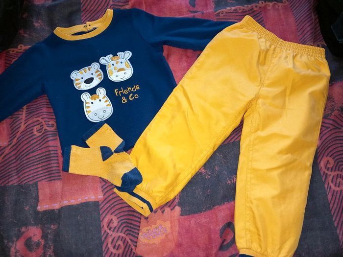 Joli Ensemble jogging 23mois