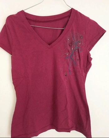Tshirt rouge bordeaux femme col V - Dressing trié par tailles