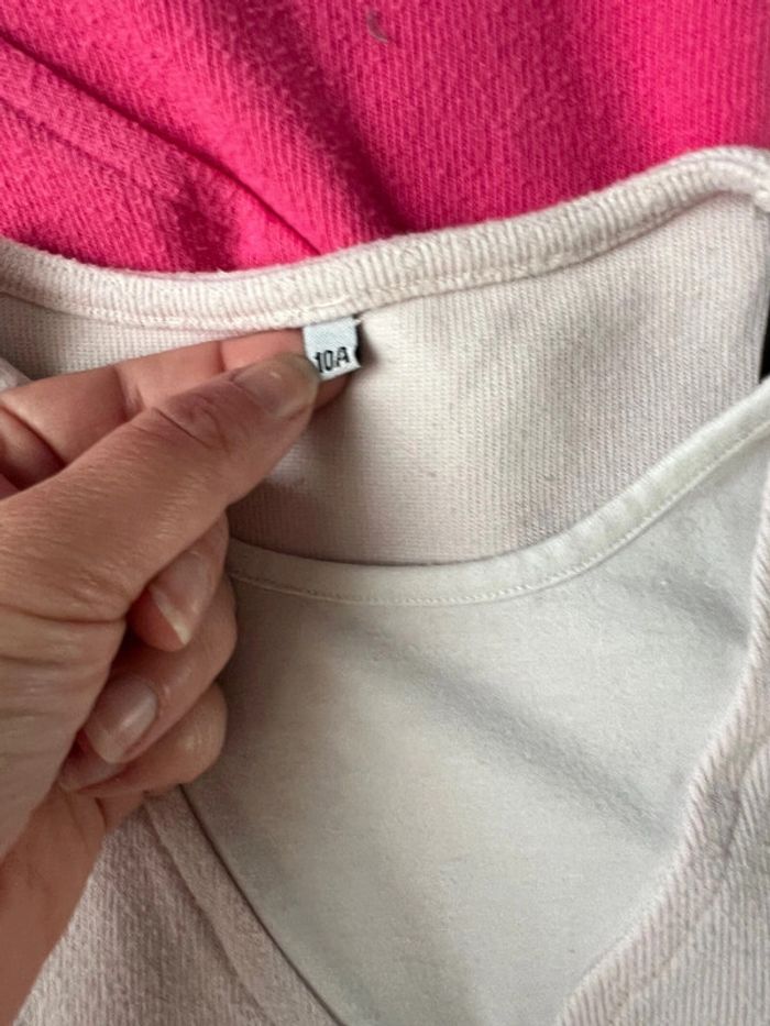 Pull léger rose taille 10 ans - photo numéro 3