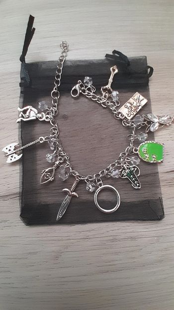 Bracelet avec breloques, le Hobbit, le Seigneur des Anneaux,couleur argenté