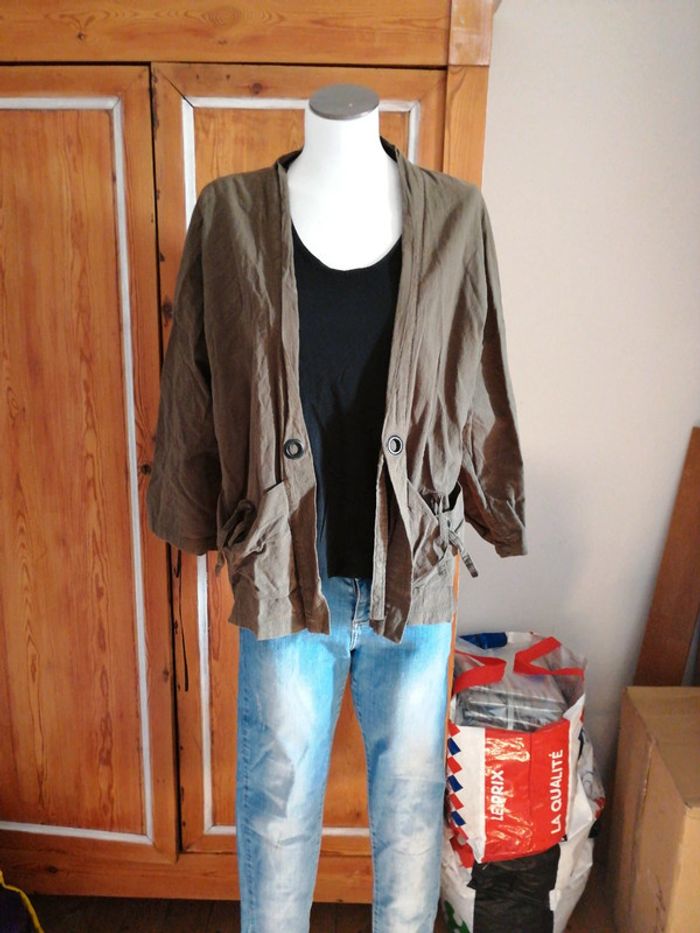 Veste légère kaki taille 42 - photo numéro 2