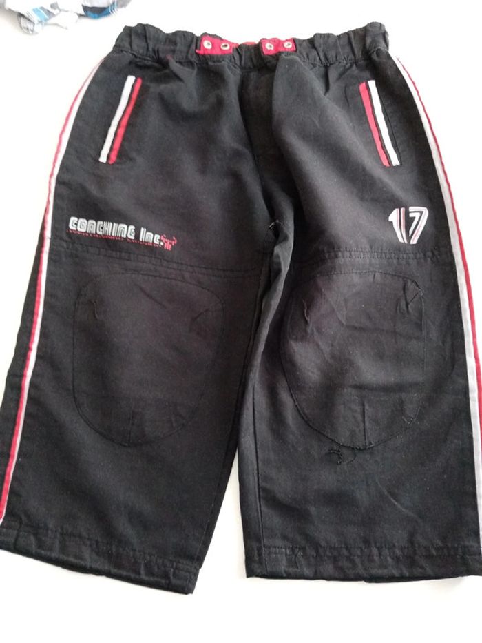 Pantacourt noir T 8 ans