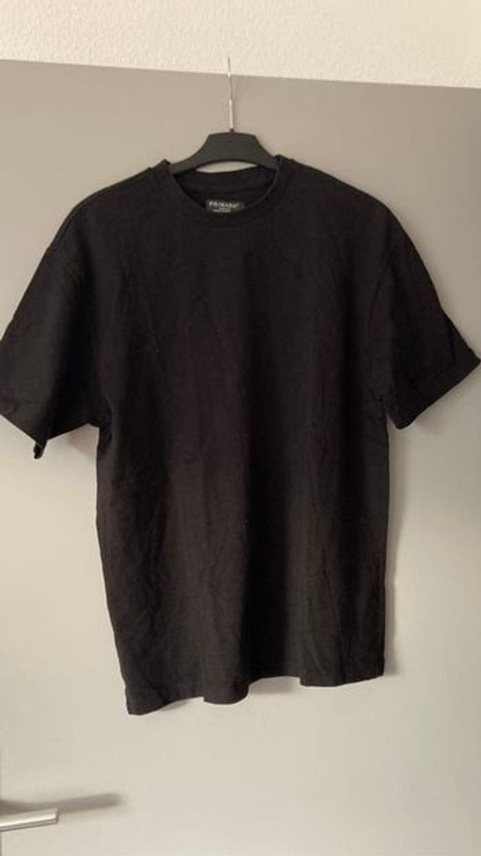 T-shirt uni noir homme ou femme