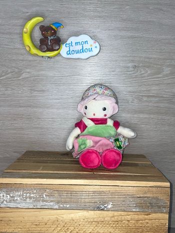 QDB15 doudou poupée 👧🏻 que du bonheur 