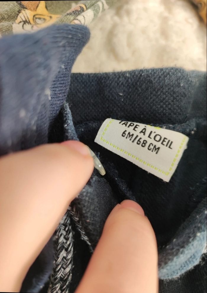 Lot jogging  6 mois - photo numéro 2