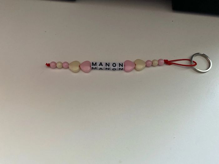Porte clés perles personnalisé prénom ou autres