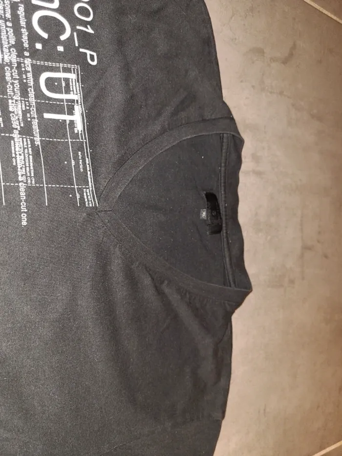 T-shirt Jack and Jones Premium col en V - photo numéro 3