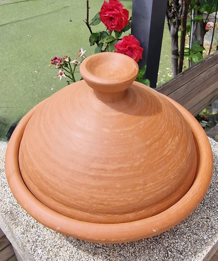 Tajine en terre cuite - photo numéro 3