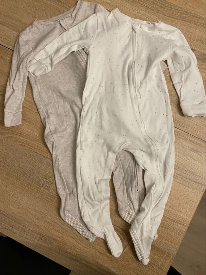 Lot 2 pyjamas 9-12mois