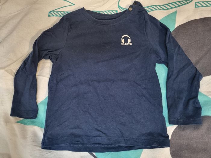 Lot 3 t-shirts manches longues 36mois - photo numéro 2