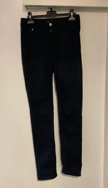 Jean slim bleu marine  Cache Cache femme taille 36 en très état