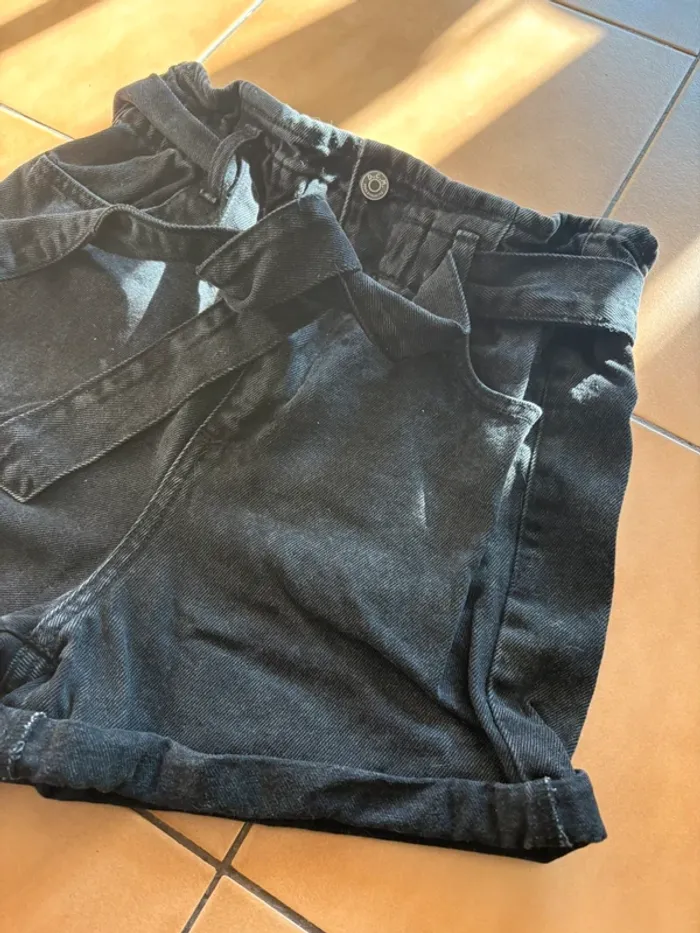 Short femme 34 - photo numéro 4