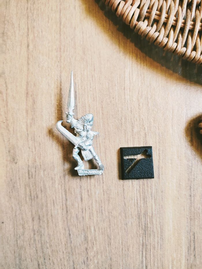 🪖Figurine métal sur socle l'Elfe sorcier maraudeur armé marque Warhammer games workshop - photo numéro 4