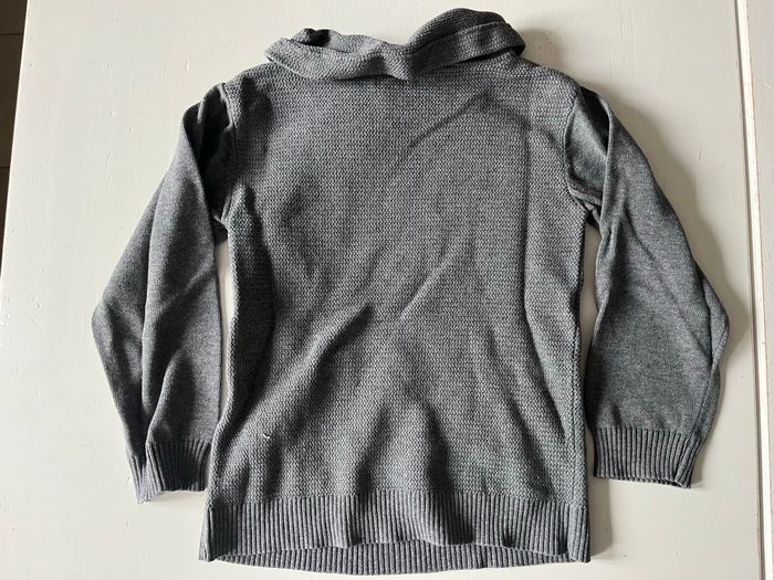 Pull gris - photo numéro 2