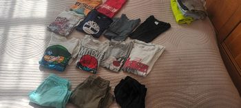 Lot tee shirt et short 4-5 ans