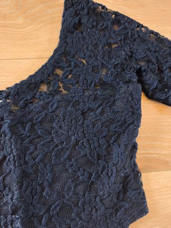 Croc top bleu marine dentelle neuf 