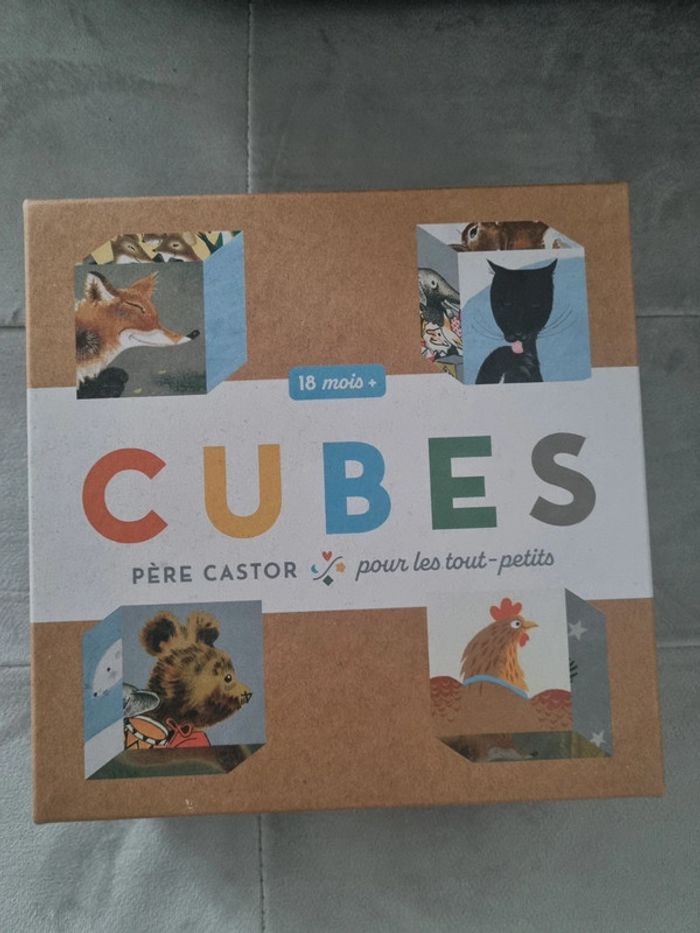 Cubes enfant à reconstituer. Père Castor. Flammarion. NEUF
