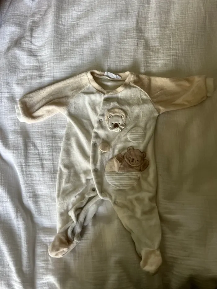 Pyjama taille 1 mois