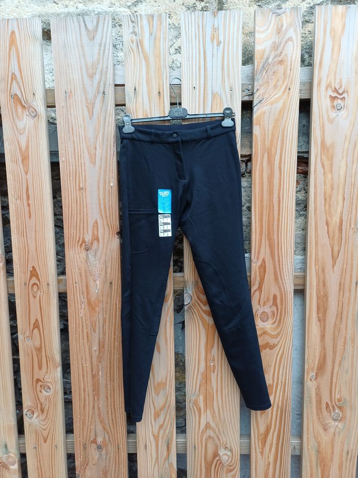 Leggings de sport noir Fouganza neuf Taille 44/46 - photo numéro 2