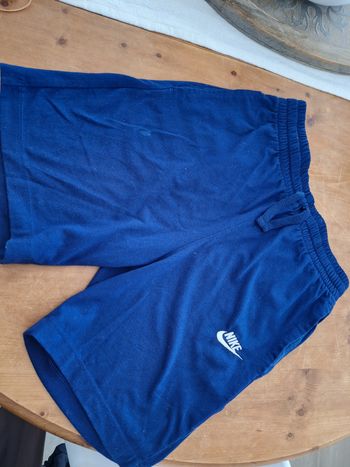 Short nike