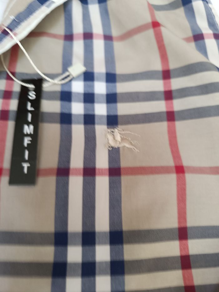 Burberry - photo numéro 3
