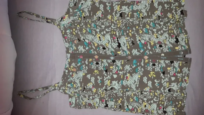 Top lola espeleta.taille 2
