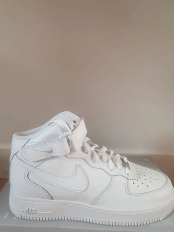 Nike Air Force 1 Mid (40)