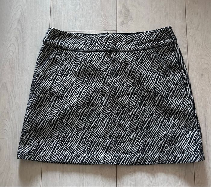 Jupe en laine - photo numéro 2