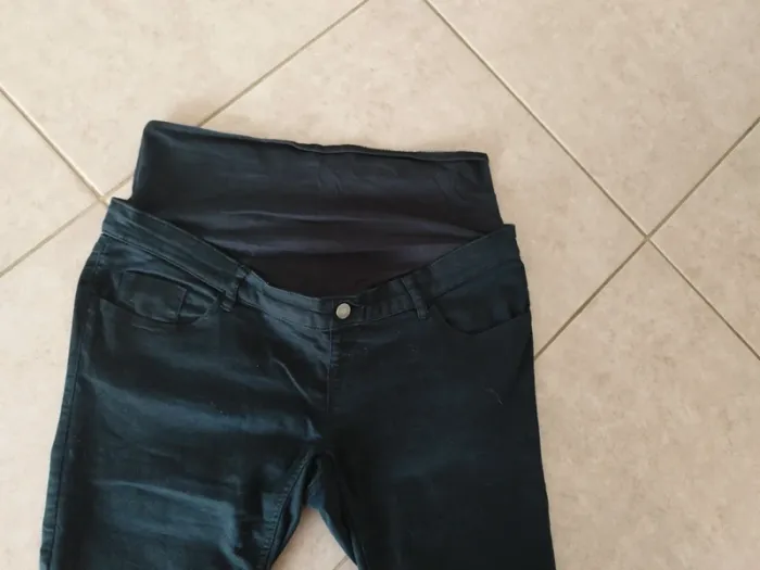 Pantalon grossesse - photo numéro 3