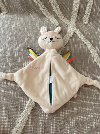 Peluche doudou plat livre tissu 30cm auzou lapin renard blanc et rose très bon état